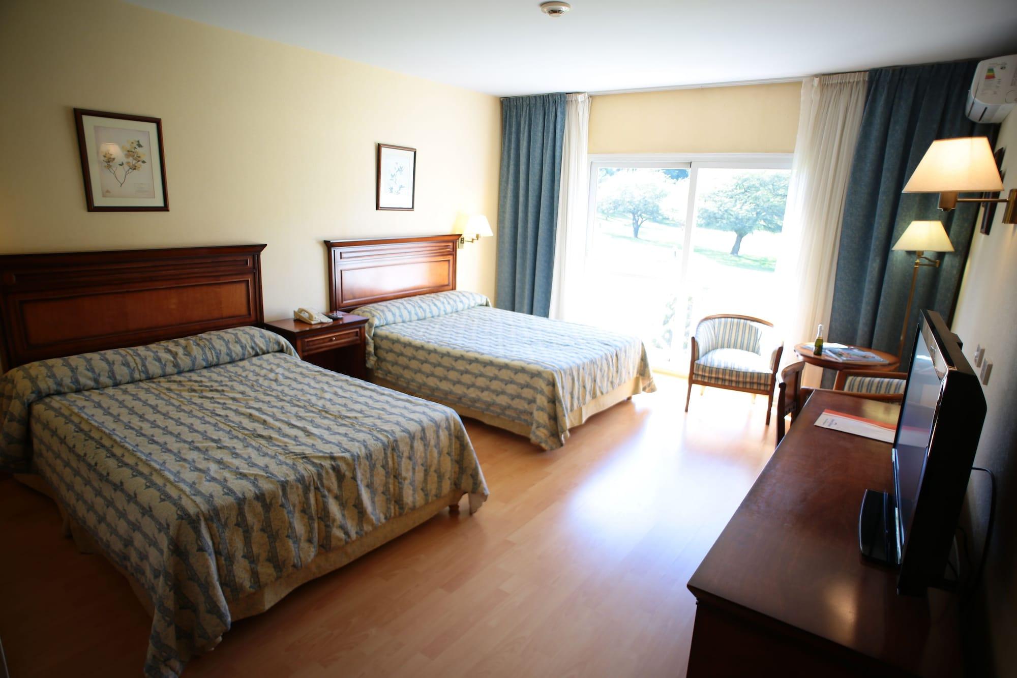 Howard Johnson Hotel & Spa Villa General Belgrano Εξωτερικό φωτογραφία