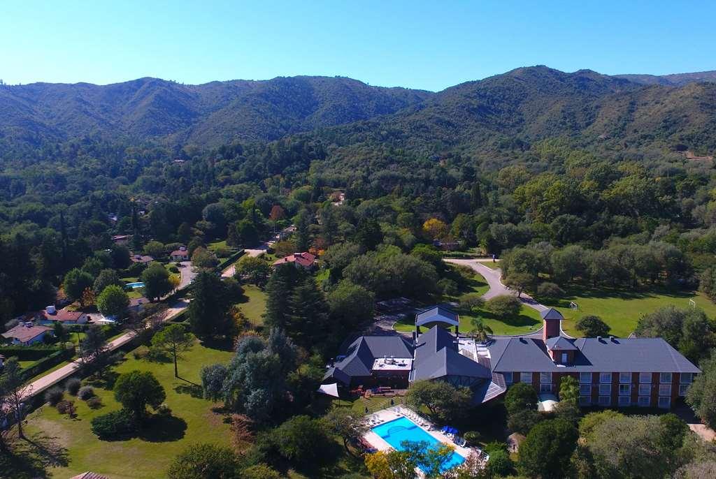Howard Johnson Hotel & Spa Villa General Belgrano Εξωτερικό φωτογραφία