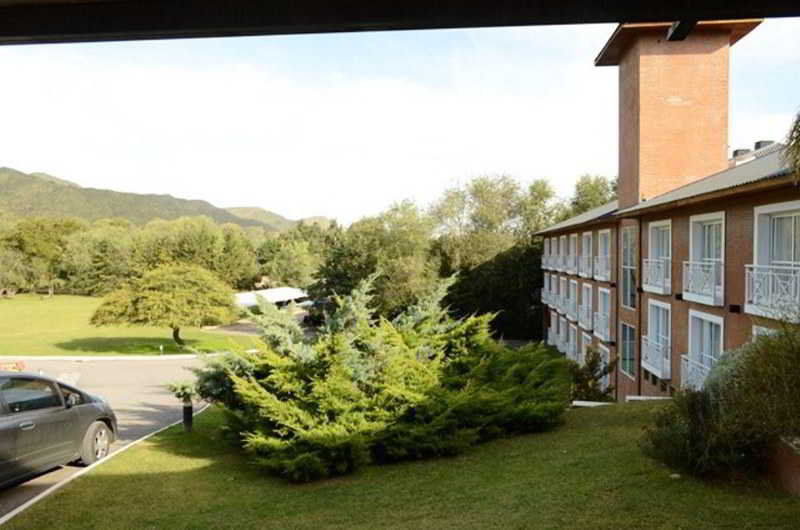 Howard Johnson Hotel & Spa Villa General Belgrano Εξωτερικό φωτογραφία